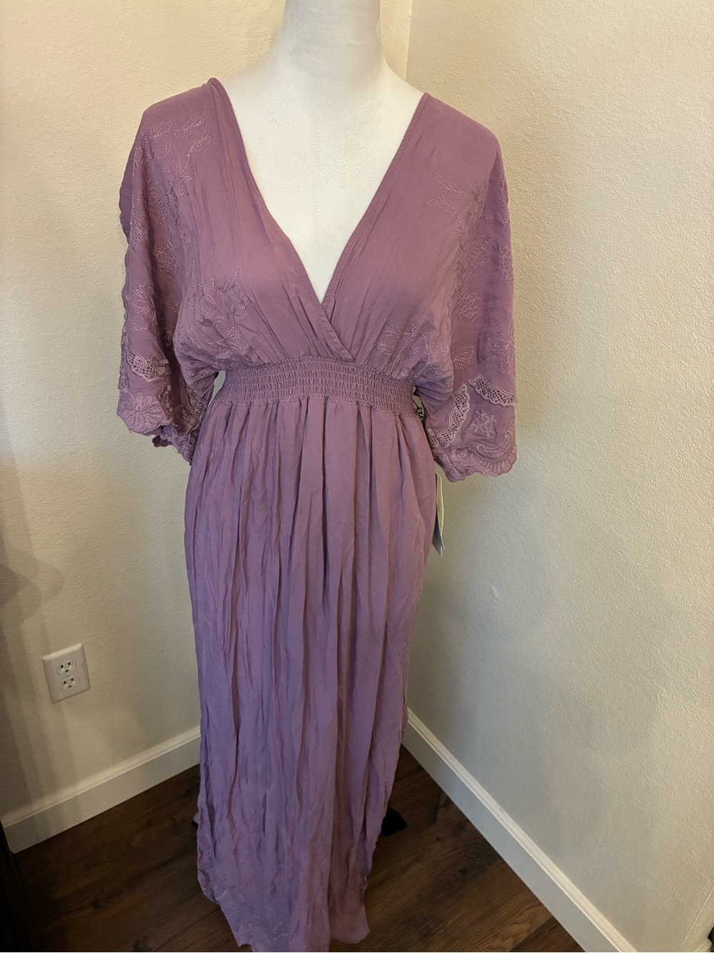 iris Lilac Maxi Dress